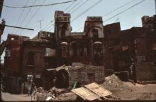 lahore-pak-l-04-001