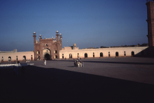 lahore-pak-l-15-032