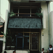 m07-informal-housing-13-002