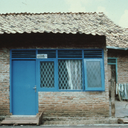 m07-informal-housing-13-005