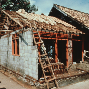 m07-informal-housing-13-006