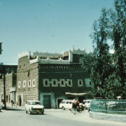 m07-informal-housing-14-002