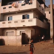 m07-informal-housing-16-002