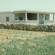 m07-informal-housing-17-010